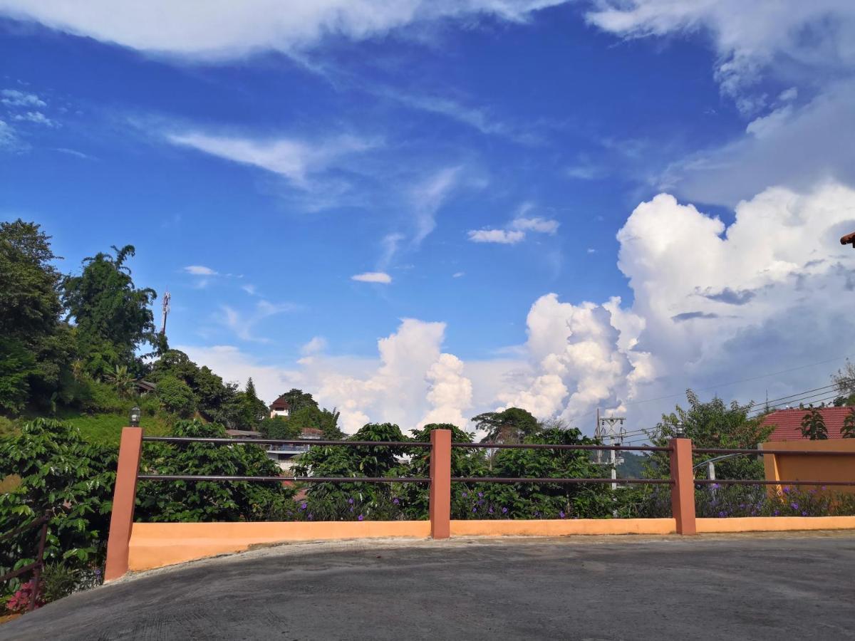 Hill Top Home Mae Salong Zewnętrze zdjęcie